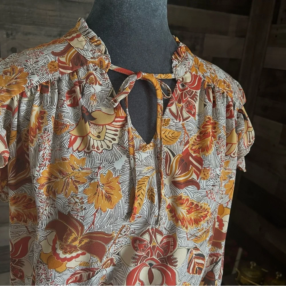 Floral Ruffle Sleeve Top - Multicolor - Picture 2 of 8